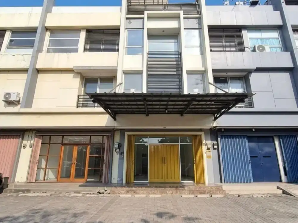 Ruko Bagus, Murah dan Strategis di Jl Royal Utama, Cengkareng, Jakarta Barat *0050-Chr*