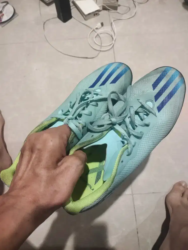 Sepatu futsal ADIDAS