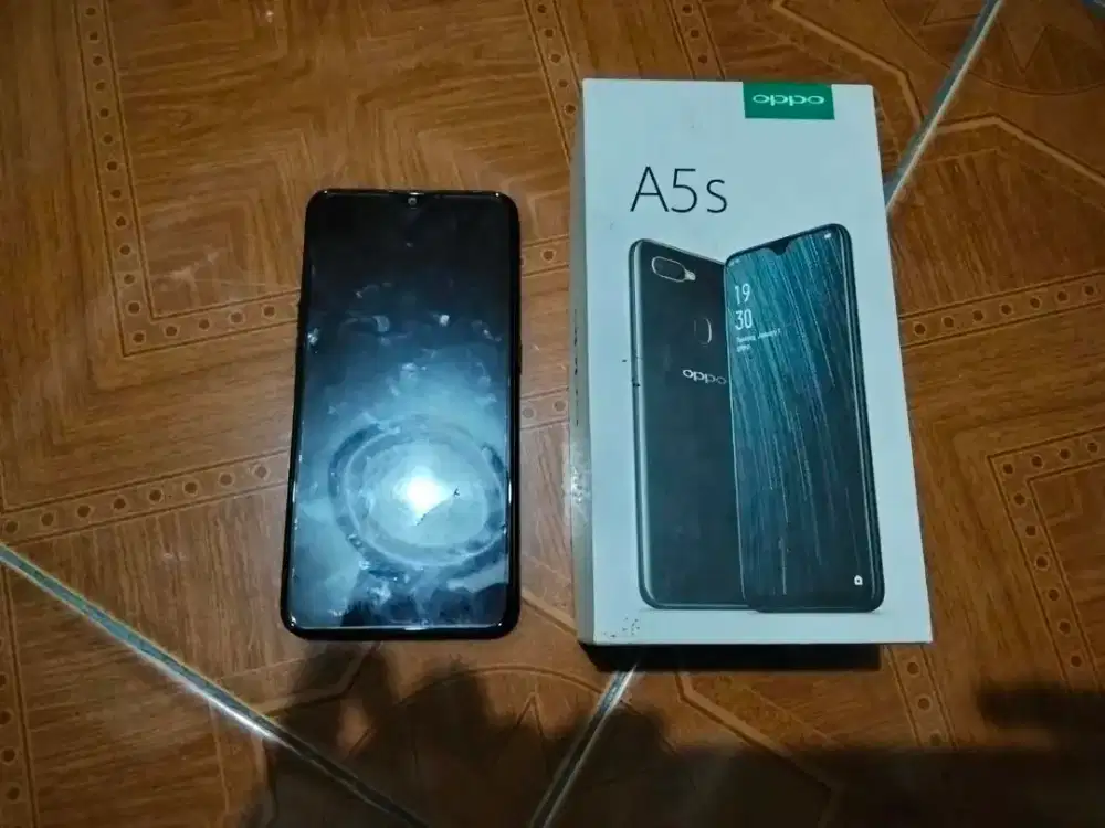 Jual hp bekas Oppo a5s