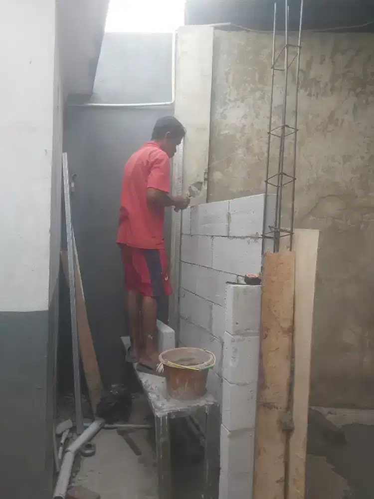 Jasa tukang banggunan Harian & Borongan Dll
