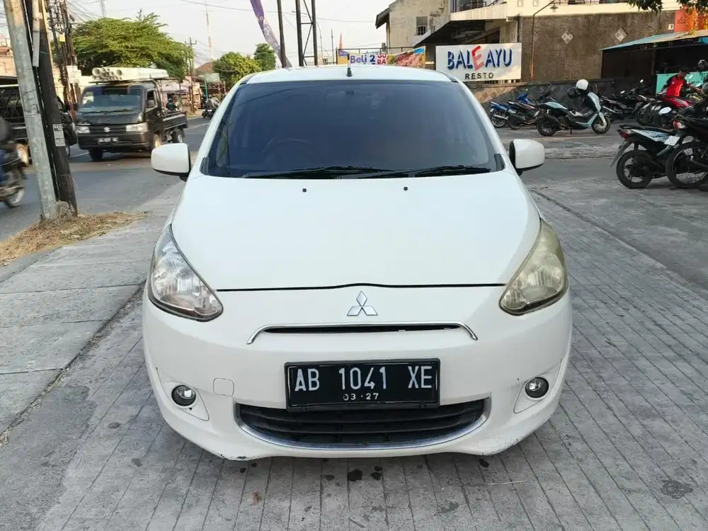 MITSUBISHI MIRAGE 2014 Matic Putih