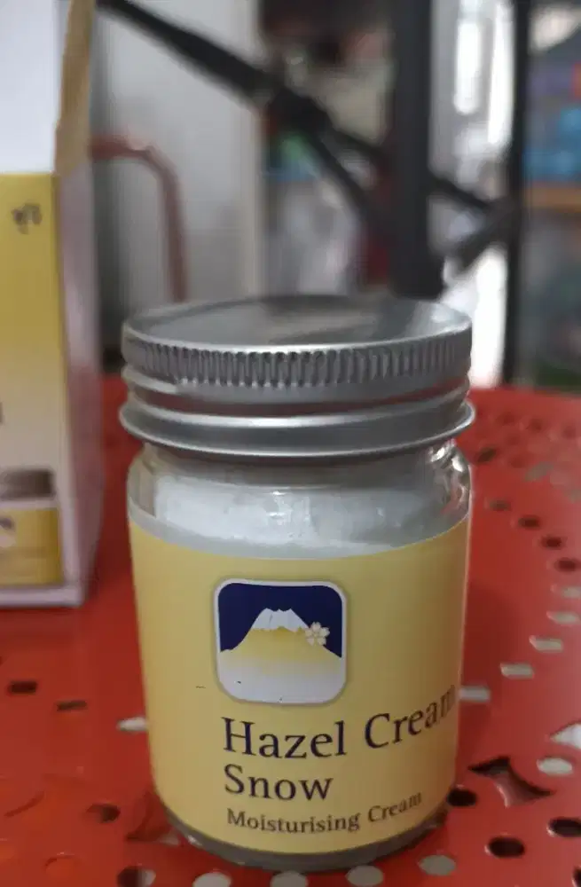 JUAL MURAH Hazel Cream Snow ORI Thailand
