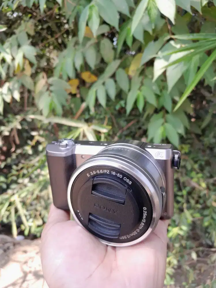 Sony a5100 lensa kit mulus