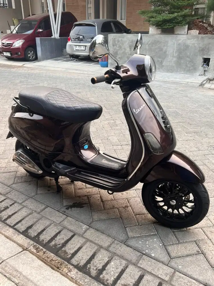 Jual Vespa LX 150 3V injeksi 2013