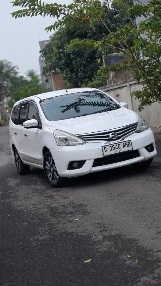 Nissan livina xv matic 2018
