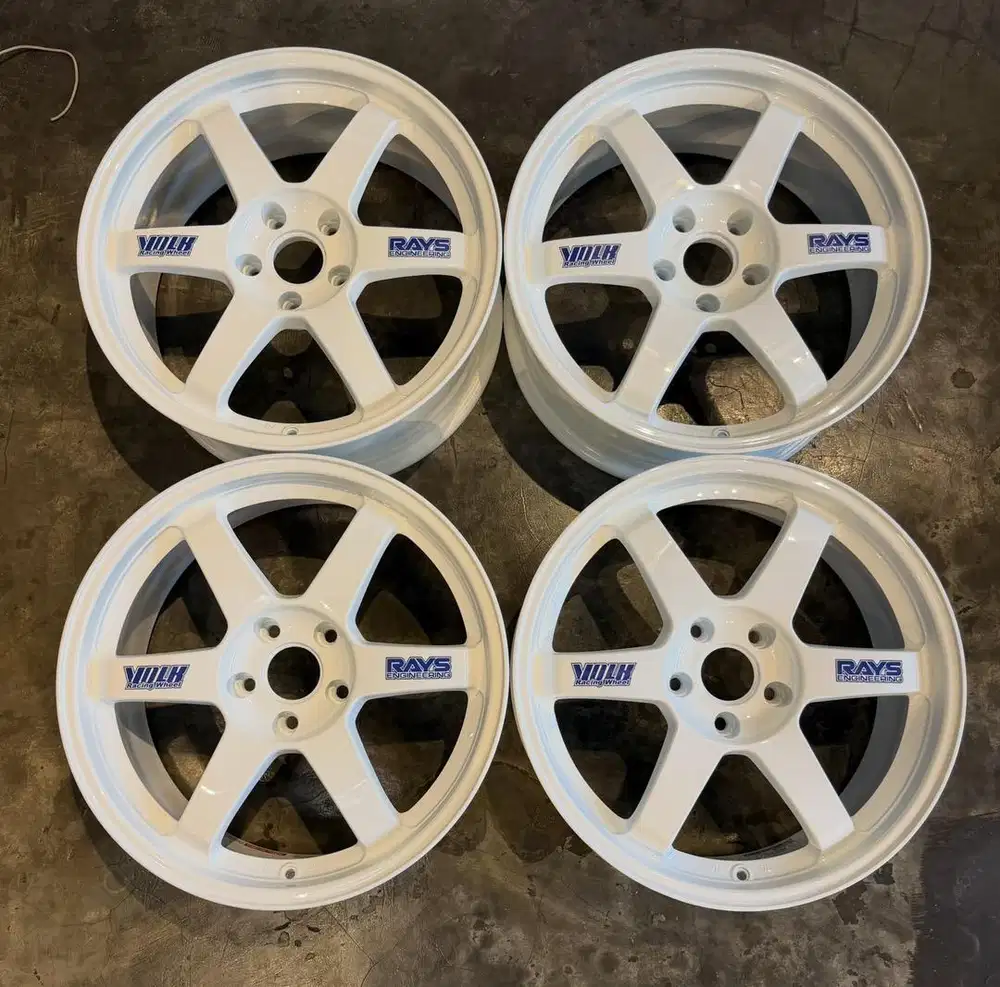 Volk Rays TE37 (second like new)