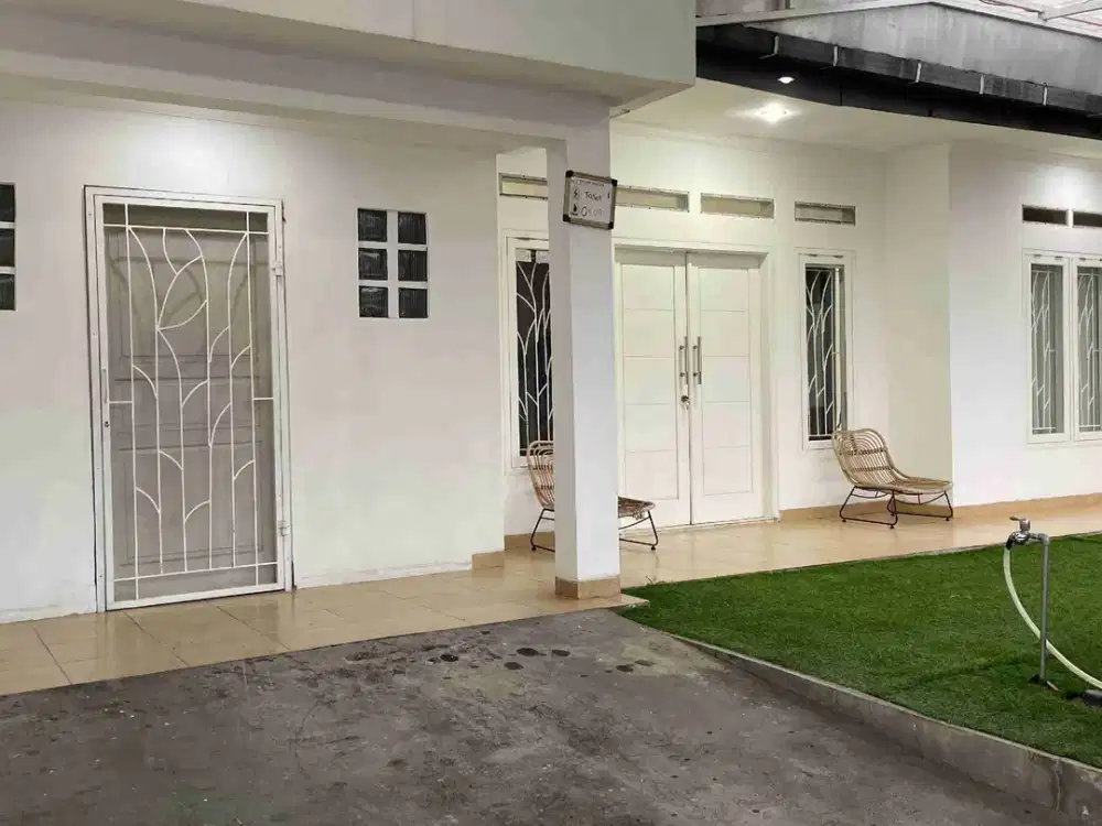 HUNIAN NYAMAN LOKASI TENGAH KOTA SIAP HUNI