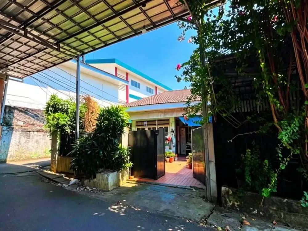 DIJUAL RUMAH LOKASI TEBET JAKARTA SELATAN