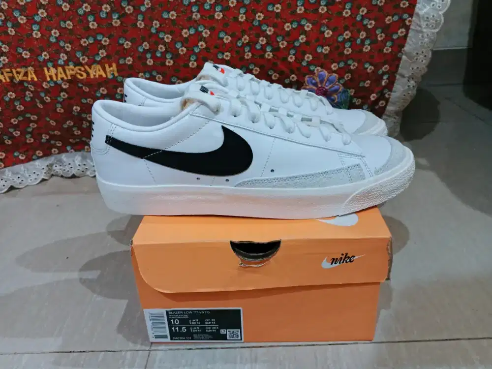 NIKE BLAZER LOW 77 VINTAGE