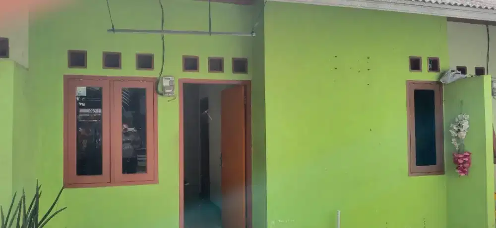 Tinggal 1 pintu kontrakan di sewakan