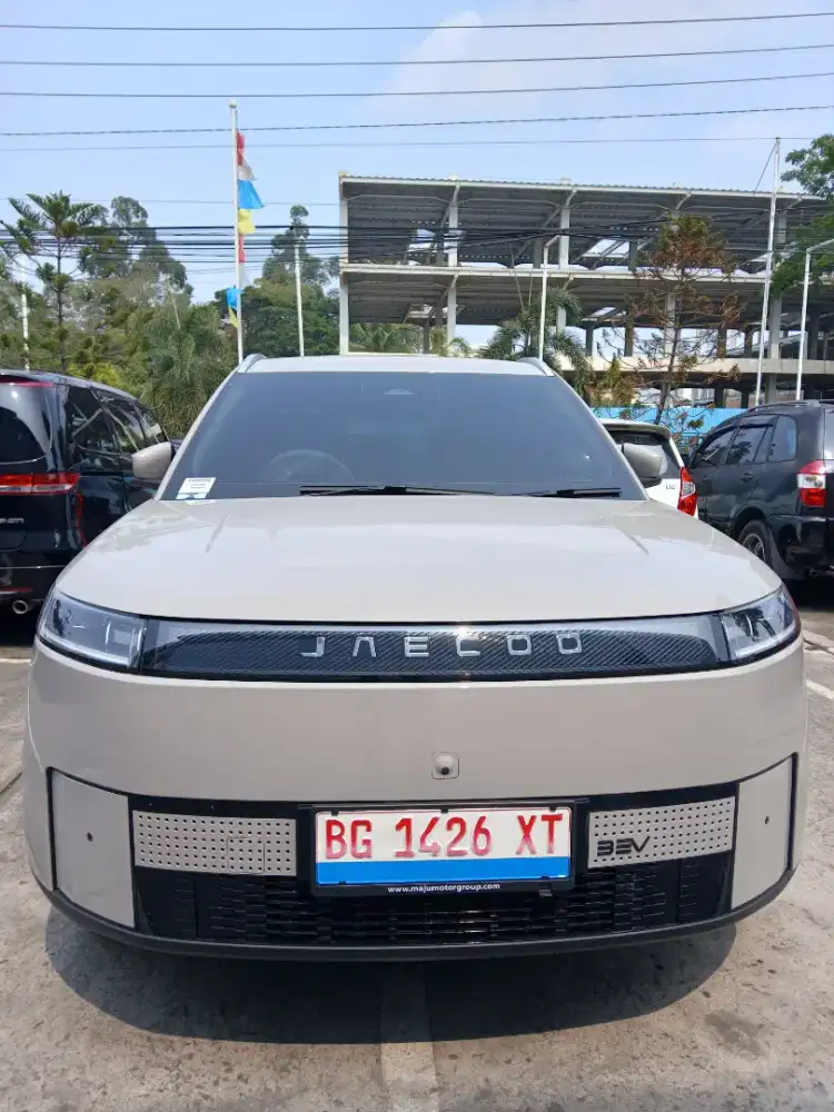 JAECOO J5 EV PREMIUM