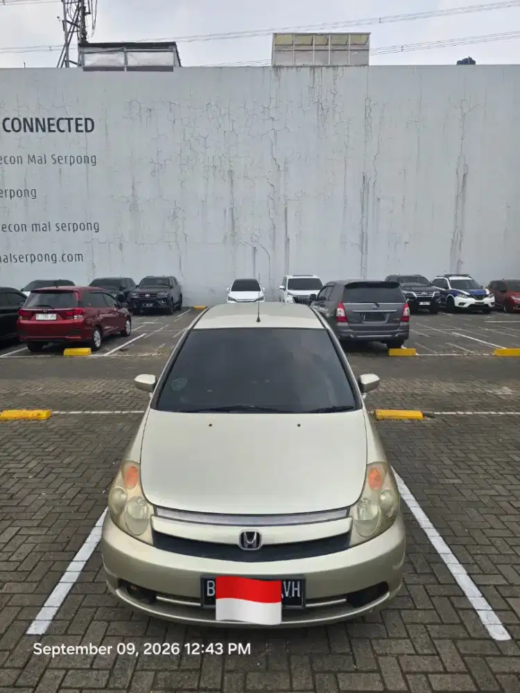Honda Stream 1,7 AT 2004