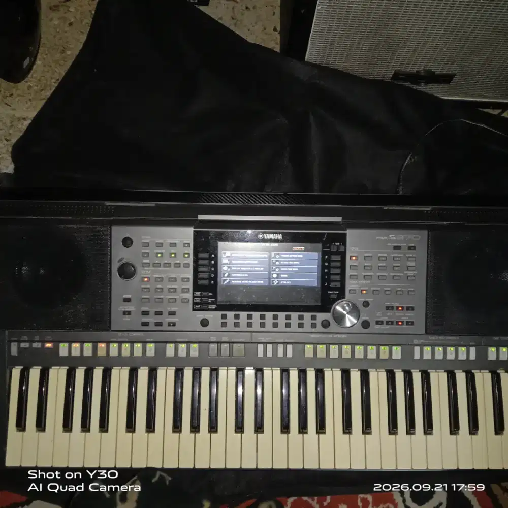 Jual santai keyboard Yamaha PSR 970