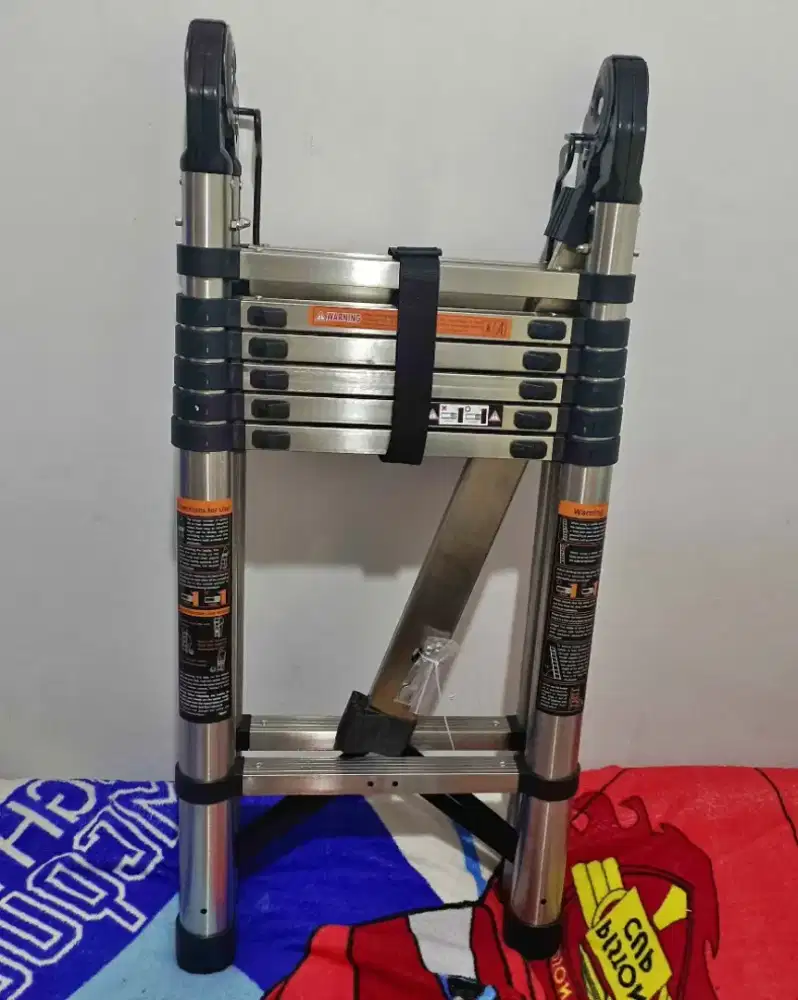 Tangga teleskopik double