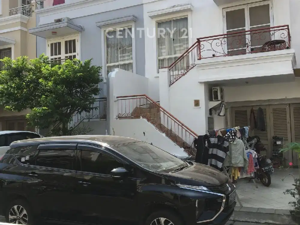 Gading Grande 3 Lantai Luas Tanah 102m2 Kelapa Gading