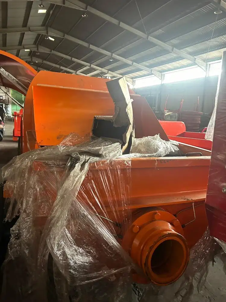 Pompa Beton Kodok / Concrete Pump HBT