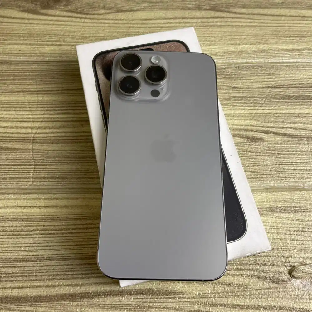 iphone 15 pro max 512gb Ex ibox Fullset ori Bisa COD dan TT