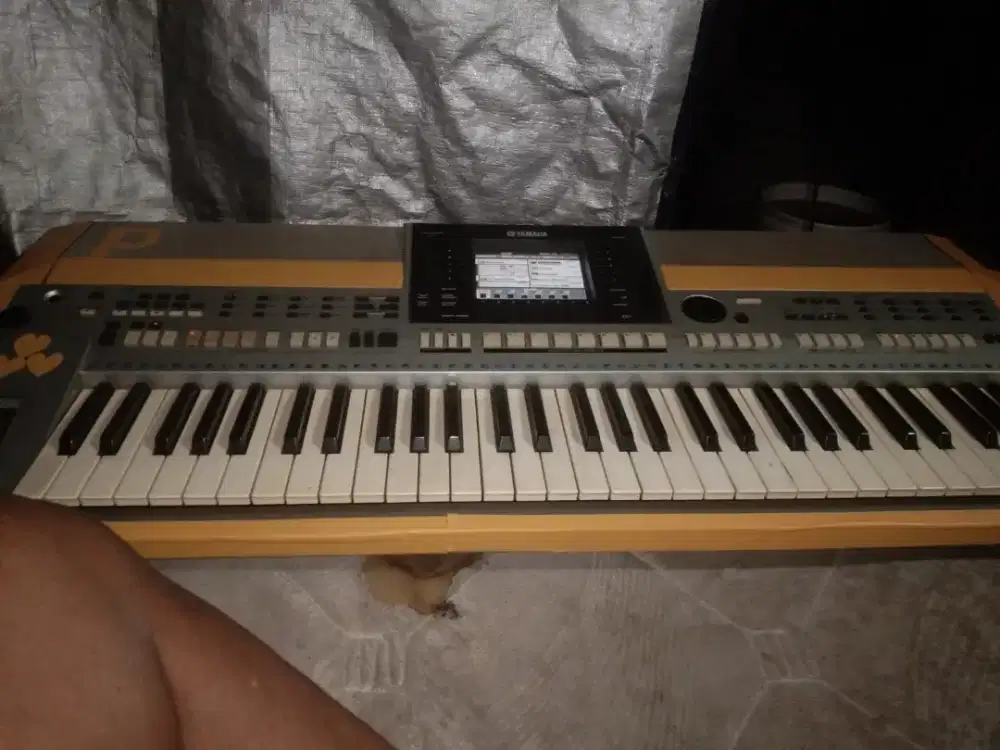 Yamaha PSR-S 900