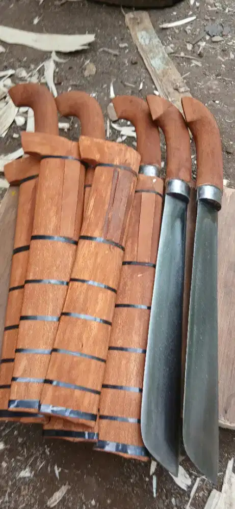 Golok Kebun Serbaguna