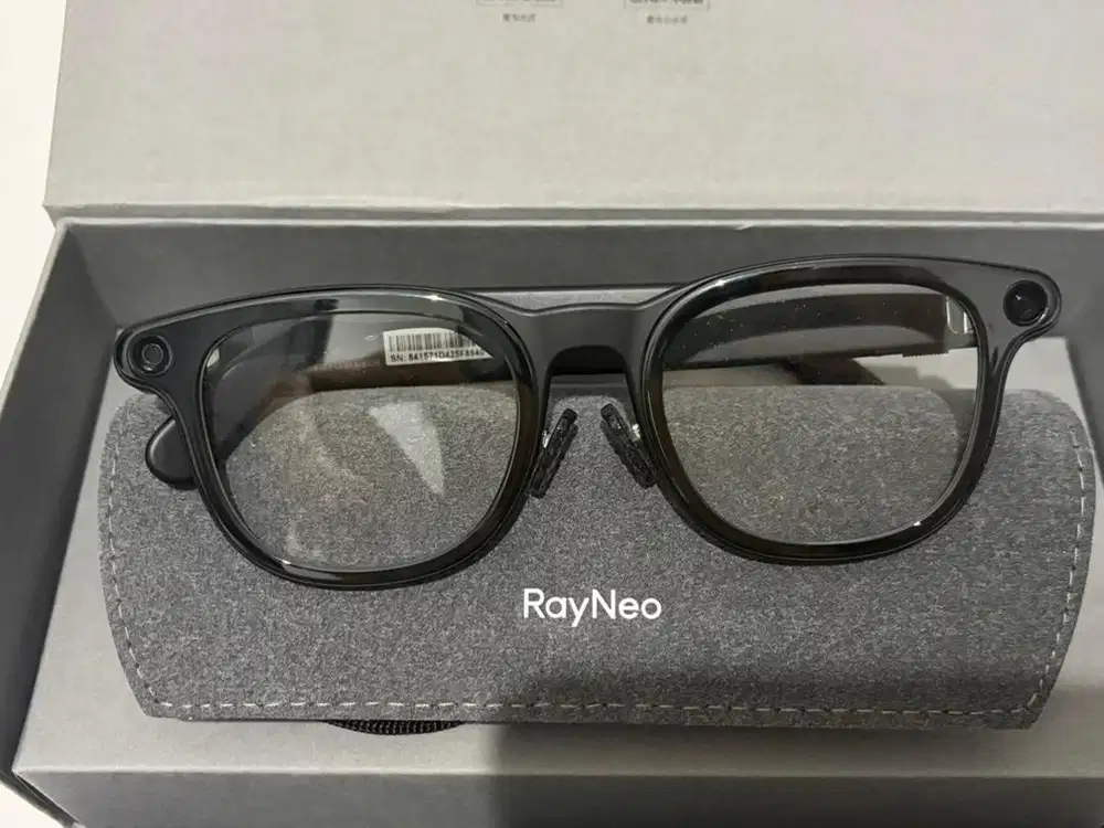RayNeo V3 Kacamata AI / Smart Glasses 99% Mulus