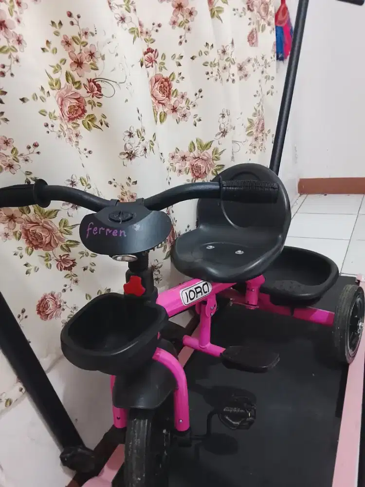 Sepeda anak. Karna tidak terpakai