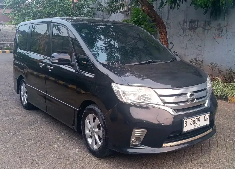 Jual Cepat Serena HWS Matic 2013 Istimewa