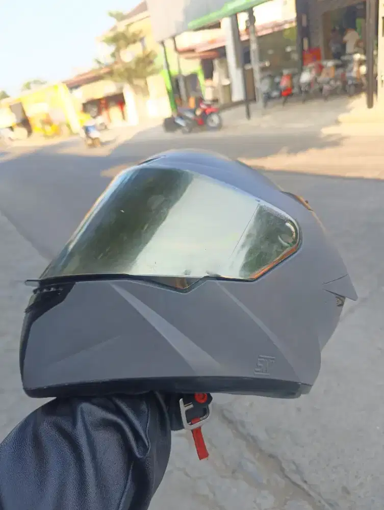 KYT TTC XL grey abu