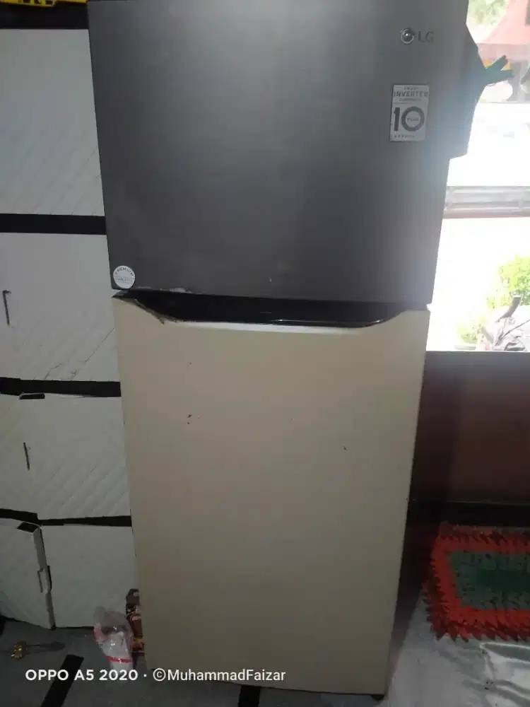 Kulkas LG 2 pintu
