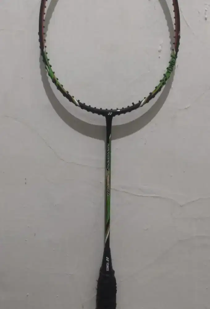 Raket Yonex belum pernah di pakek