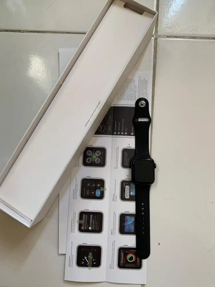 Jual Apple WATH SE Gen 1 40mm