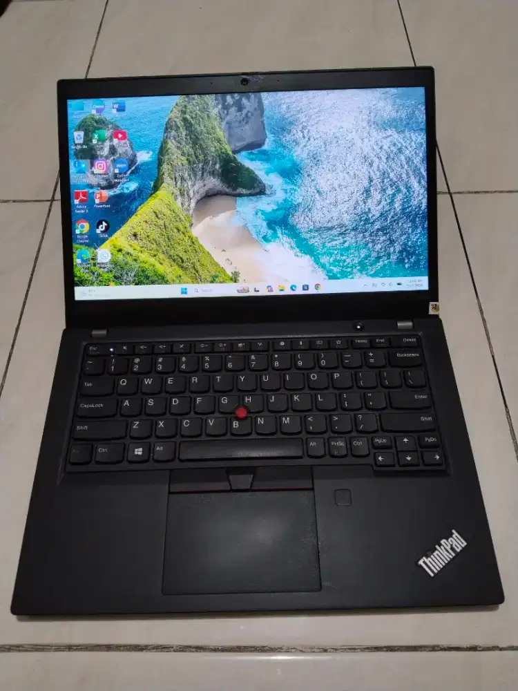 Dijual laptop lenovo x390 Intel i5 gen 8 Ram 8GB Layar FHD Fingerprint