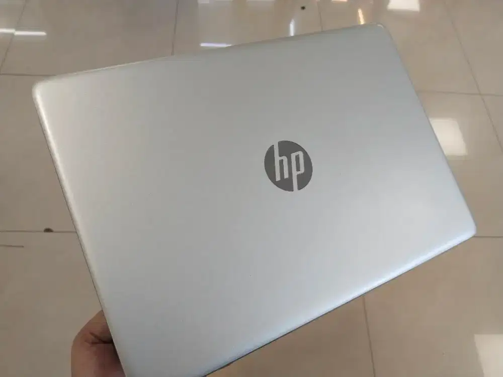 Dijual laptop HP 14s-dk AMD RYZEN 3 Ram 8GB VGA 2GB SSD 256GB Backlait