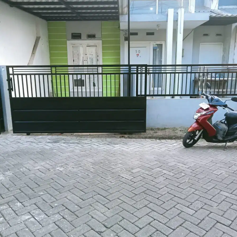 DISEWAKAN RUMAH 1 MENIT DARI UMM