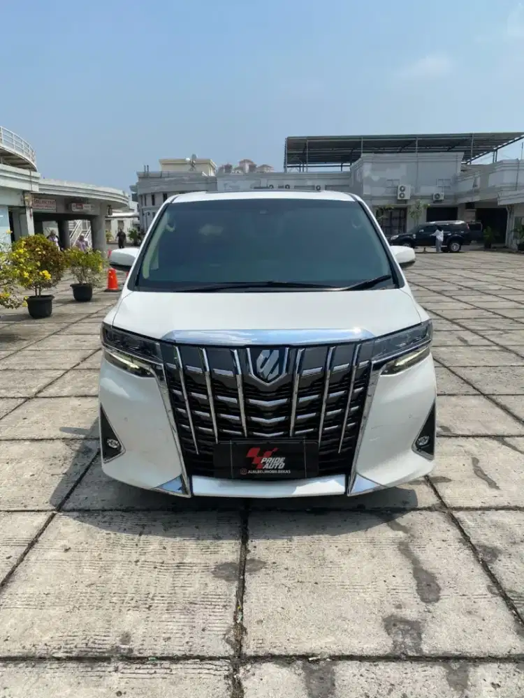 LOW KM TOYOTA ALPHARD G 2.5 ATPM TSS 2020