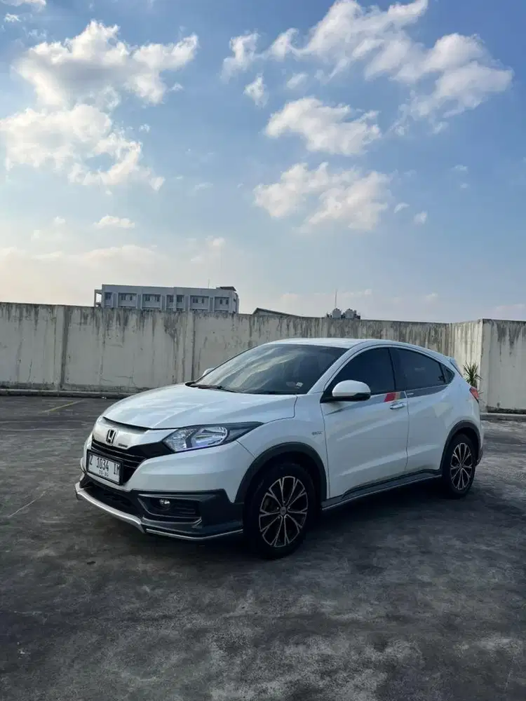Dijual Honda HR-V E Mugen 1.5 AT 2018 | KM 70 Ribuan |