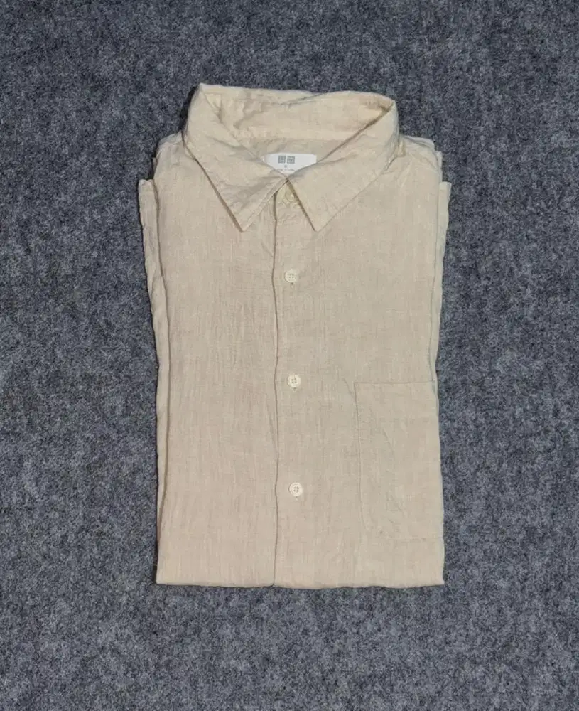 Kemeja Linen Uniqlo