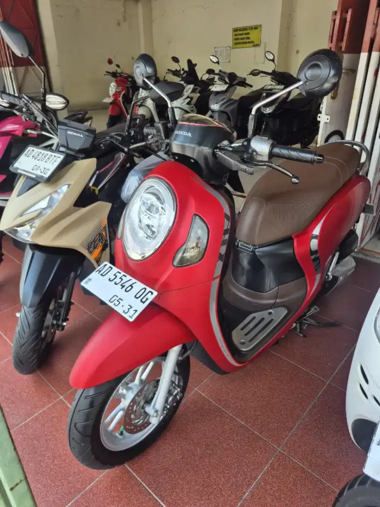SCOOPY NEW TAHUN 2021