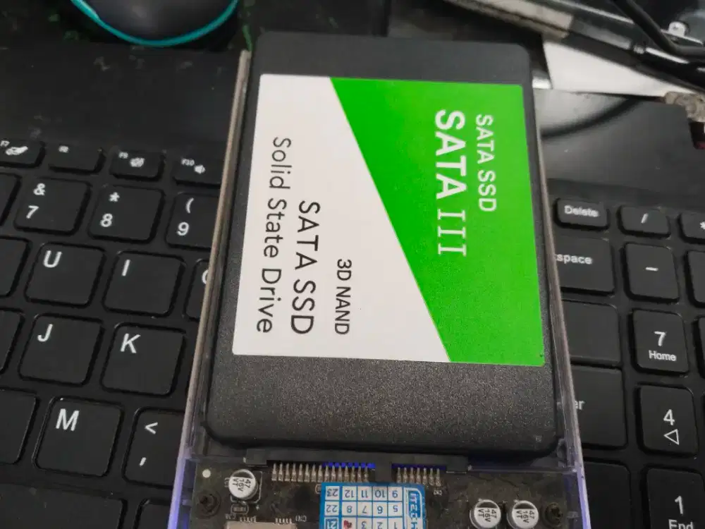 Dijual SSD SATA Merk WD 3D NAND Kapasitas 1000GB/1TB sentinel 100%