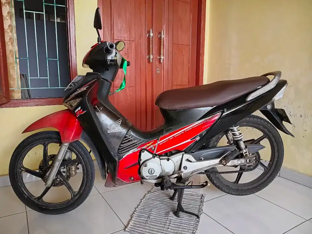 Honda supra x 125 2007 B Depok pjk panjang