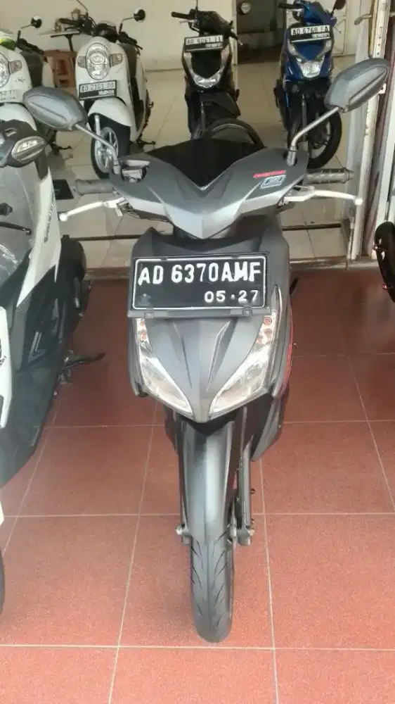 VARIO FI 110 LED TAHUN 2017