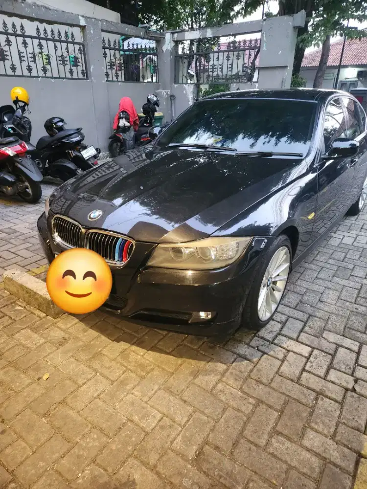 BMW E90 320i LCI DRIVE TIPE TERTINGGI