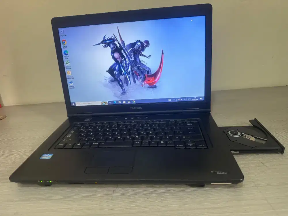 Laptop Gaming Toshiba Core,i7-Gen3/15,inc(Ram4/Hdd-500)No Minus Mrh