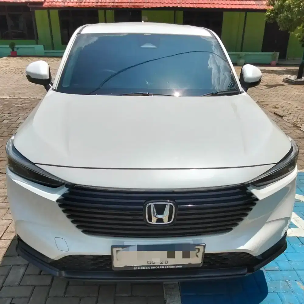 HRV NEW CVT 2023 MATIC PUTIH