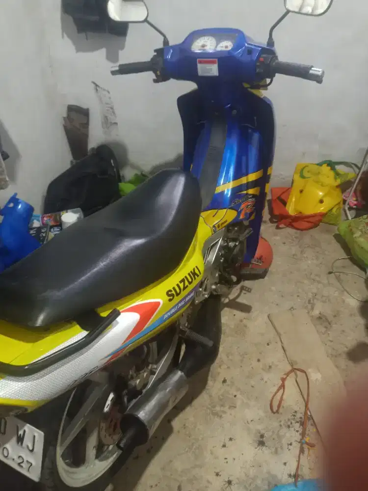 Suzuki satria 2 tak (lumba) 6 speed