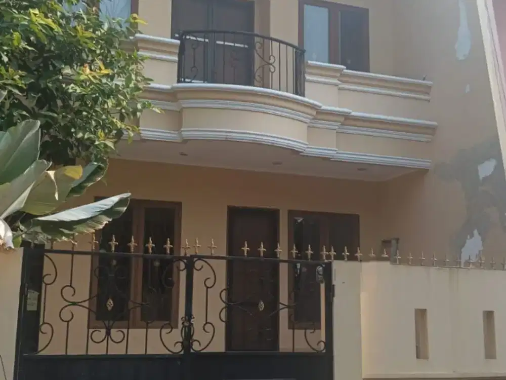 DIJUAL CEPAT RUMAH DALAM CLUSTER MITRA GADING VILLA KELAPA GADING JAKARTA UTARA