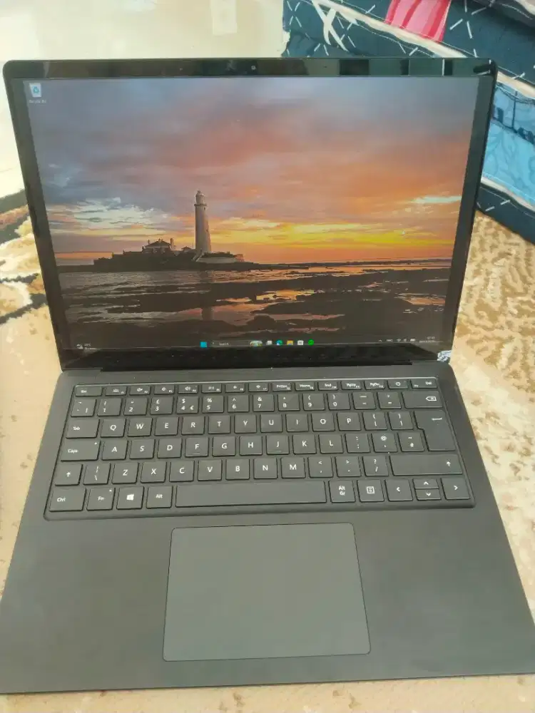 Microsoft Surface Laptop 3 Intel I5 RAM 8GB  SSD 256GB