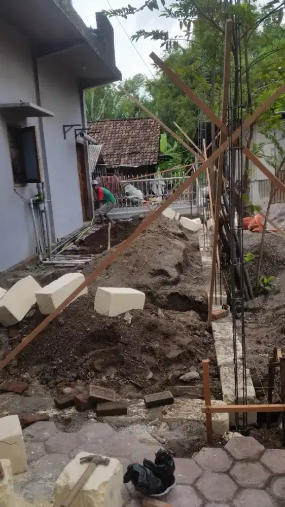 Tukang bangunan