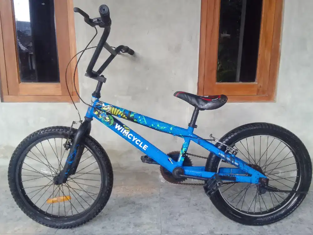 Sepeda BMX wimcycle 20