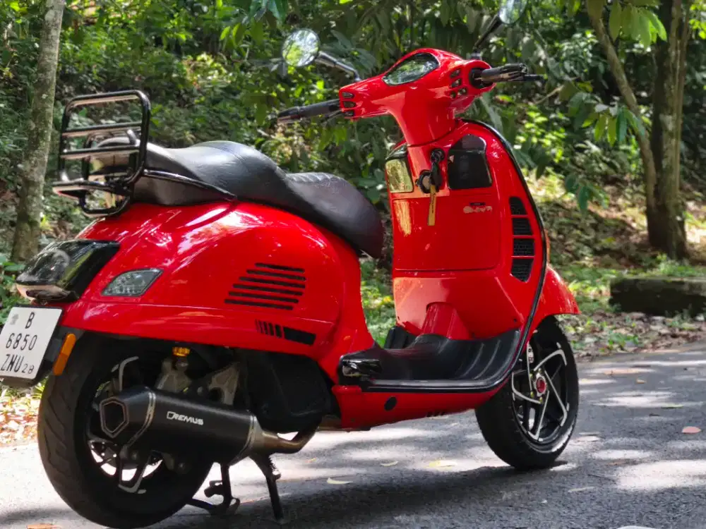 Vespa GTS iget tahun 2019 facelift full modif