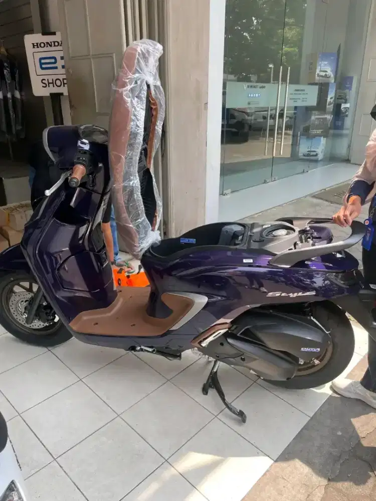 HONDA STYLO 160 ABS VIOLET